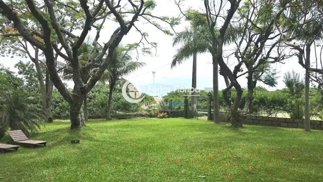 House for vacation rental in Florianópolis (Ponta das Canas)