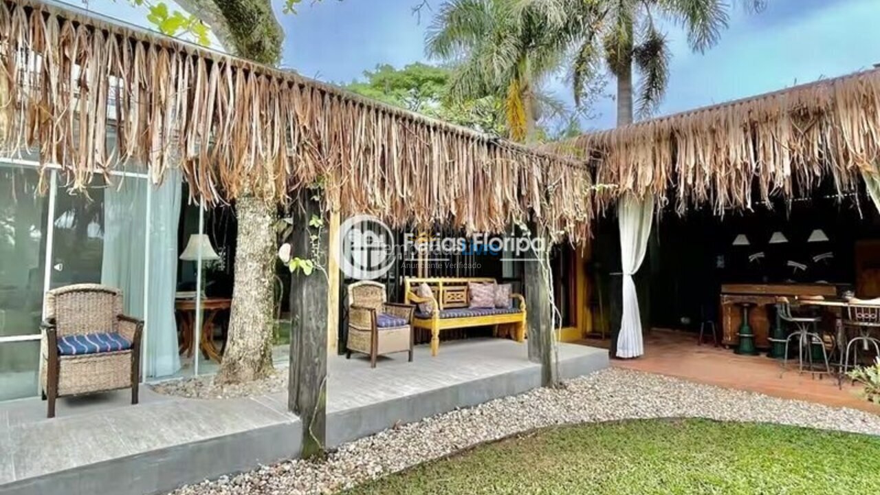 House for vacation rental in Florianópolis (Ponta das Canas)