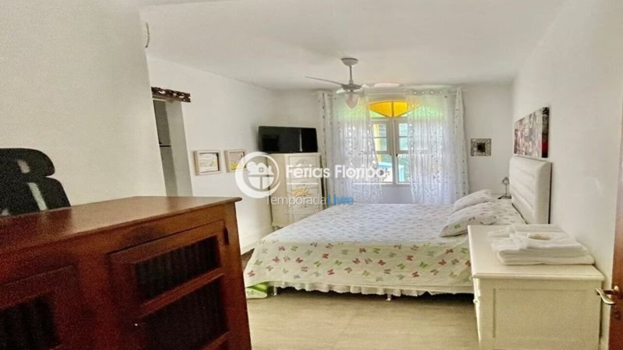 House for vacation rental in Florianópolis (Ponta das Canas)