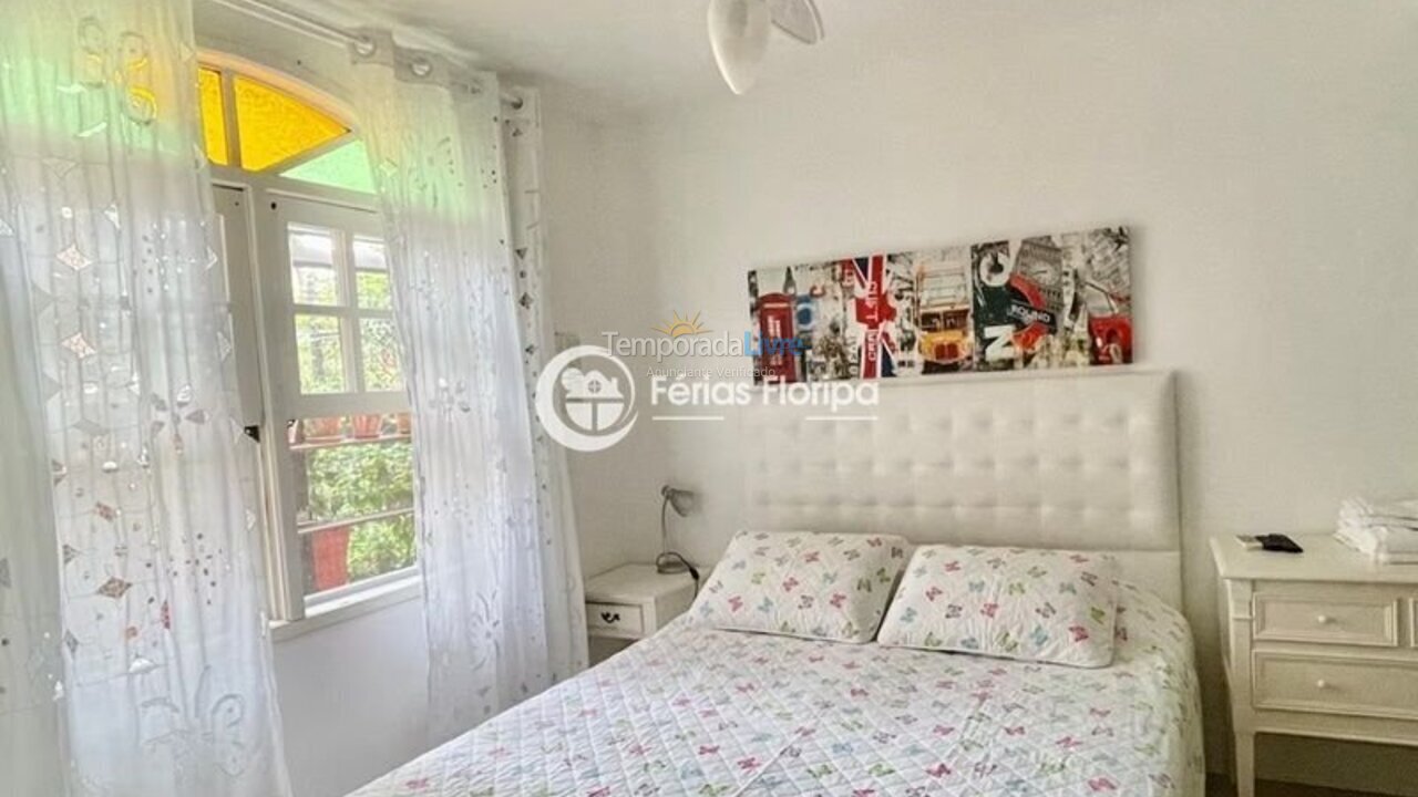 House for vacation rental in Florianópolis (Ponta das Canas)