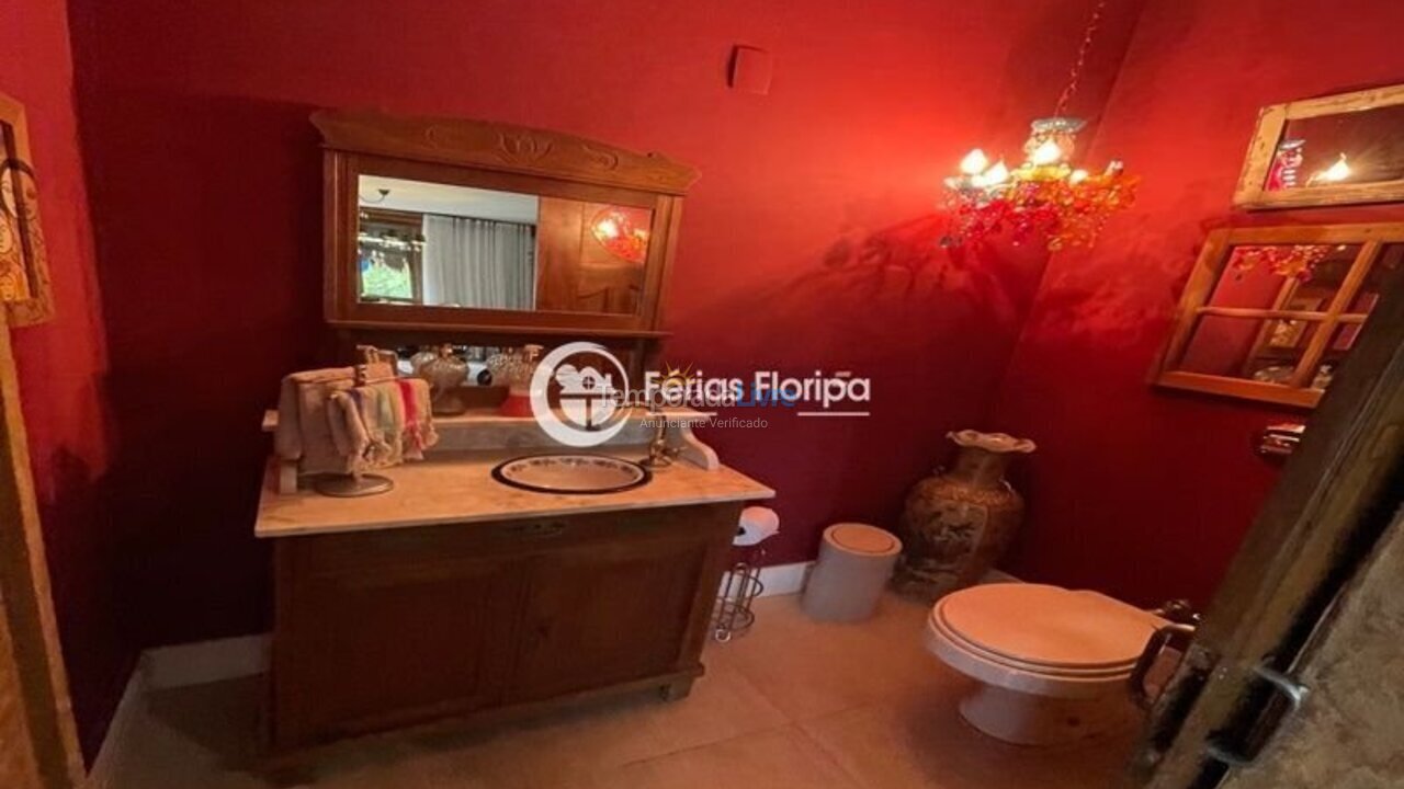 House for vacation rental in Florianópolis (Ponta das Canas)