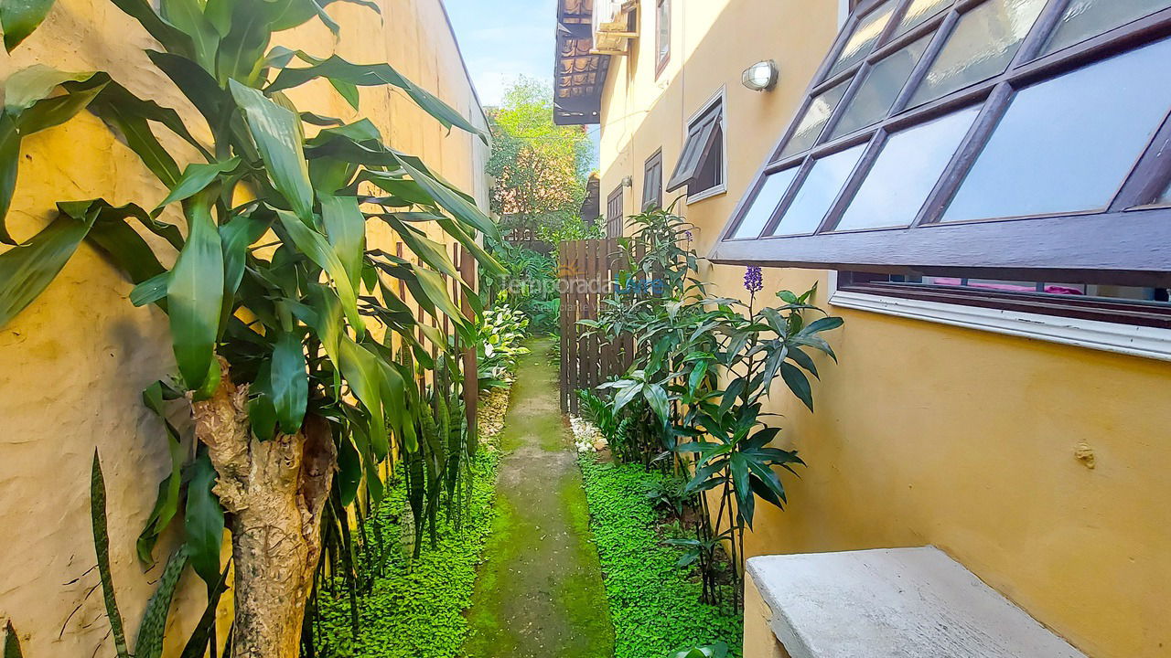 Casa para alquiler de vacaciones em Ilhabela (água Branca)