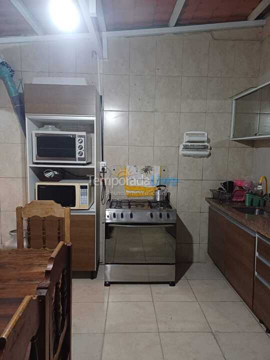 Casa para alquiler de vacaciones em Matinhos (Caiobá)