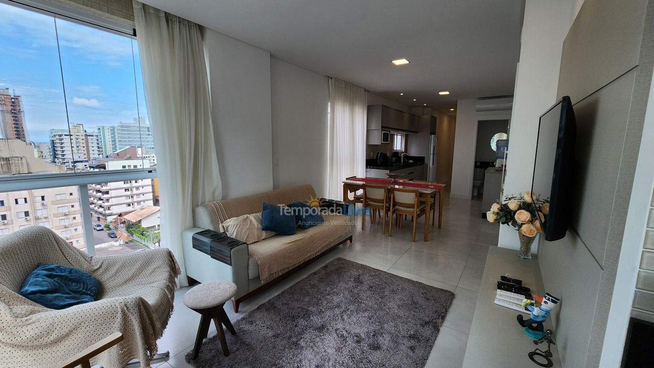 Apartamento para aluguel de temporada em Itapema (Meia Praia)