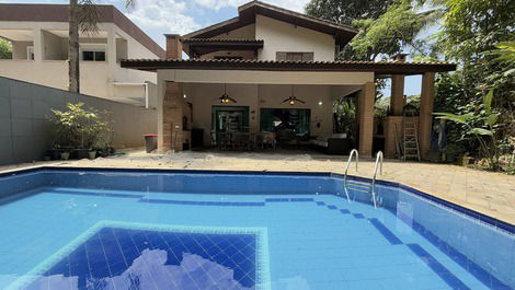 Hermosa casa en Riviera – SP (6)