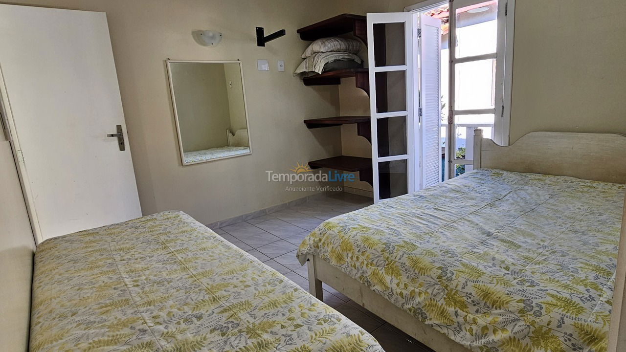 Casa para alquiler de vacaciones em Ubatuba (Praia das Toninhas)