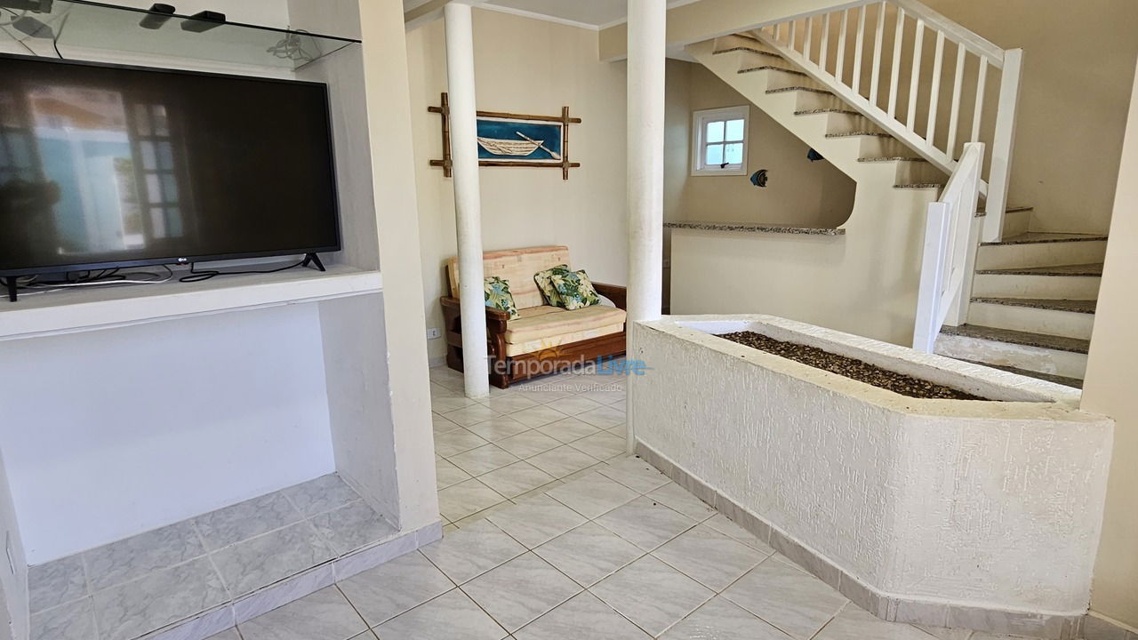 Casa para alquiler de vacaciones em Ubatuba (Praia das Toninhas)