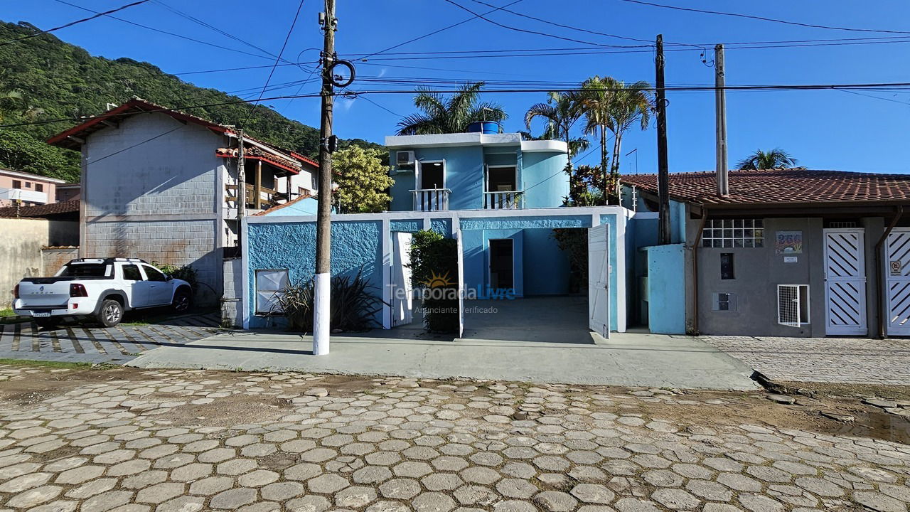 Casa para alquiler de vacaciones em Ubatuba (Praia das Toninhas)