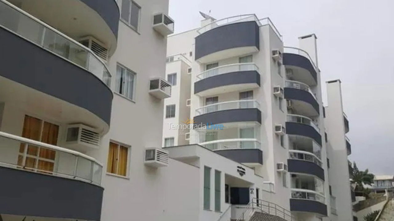 Apartamento para alquiler de vacaciones em Bombinhas (Praia de Bombas)