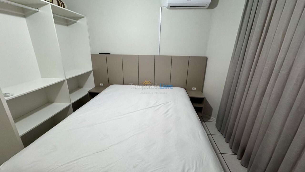 Apartamento para alquiler de vacaciones em Itapema (Meia Praia)