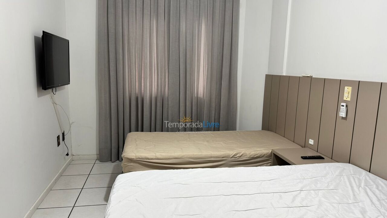 Apartamento para alquiler de vacaciones em Itapema (Meia Praia)