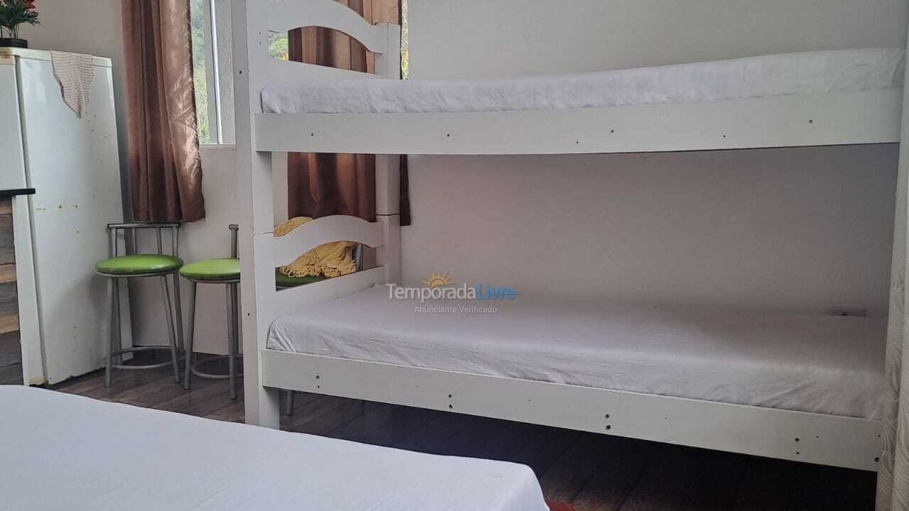 Apartamento para alquiler de vacaciones em Caraguatatuba (Recanto Verde Mar)