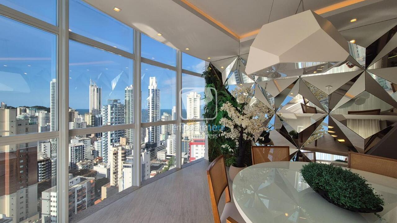 Apartamento para aluguel de temporada em Balneário Camboriú (Centro)