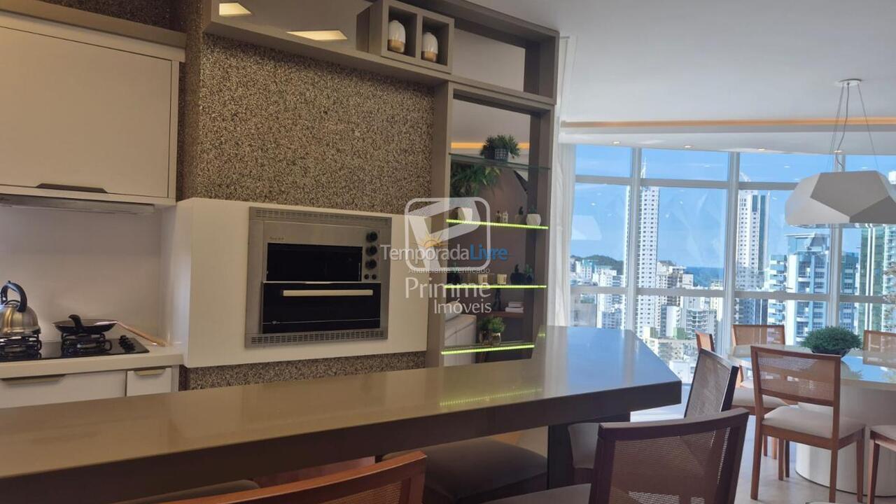 Apartamento para aluguel de temporada em Balneário Camboriú (Centro)