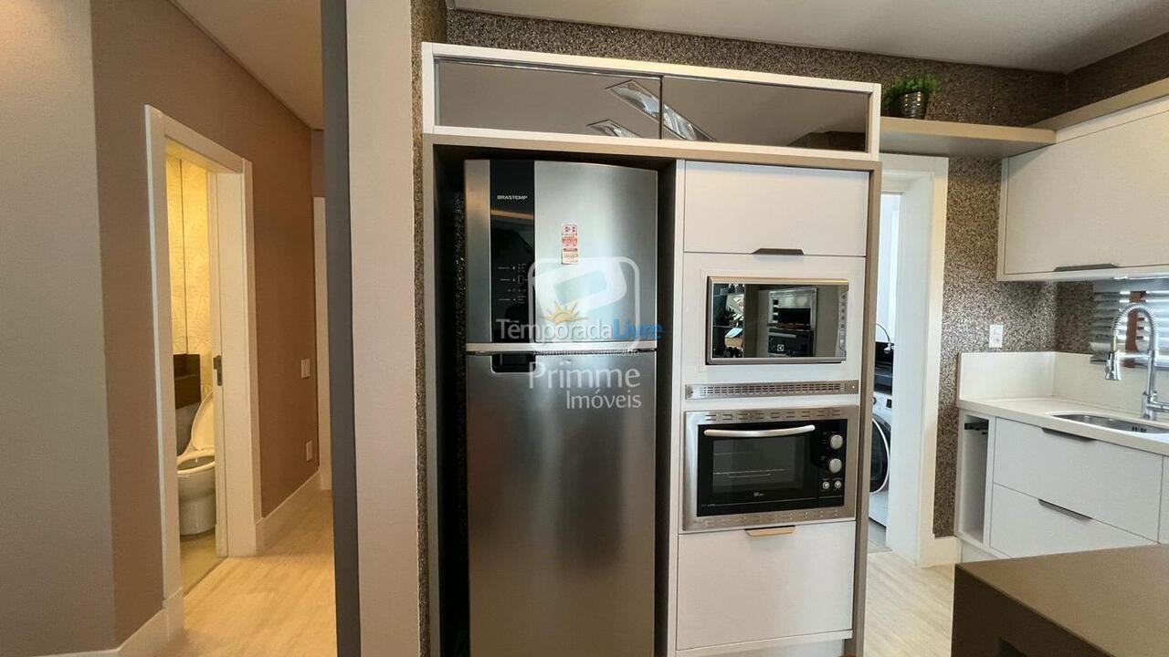 Apartamento para aluguel de temporada em Balneário Camboriú (Centro)