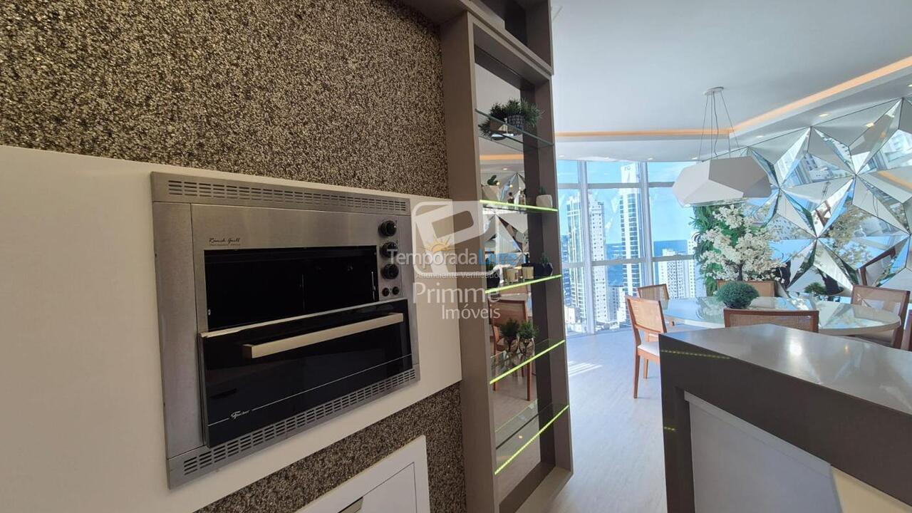 Apartamento para aluguel de temporada em Balneário Camboriú (Centro)