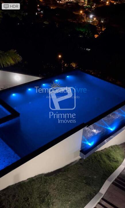 Casa para alquiler de vacaciones em Balneário Camboriú (Praia das Taquaras)