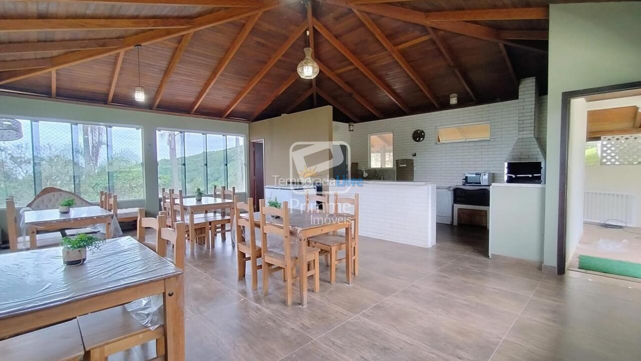 Casa para alquiler de vacaciones em Balneário Camboriú (Praia das Taquaras)