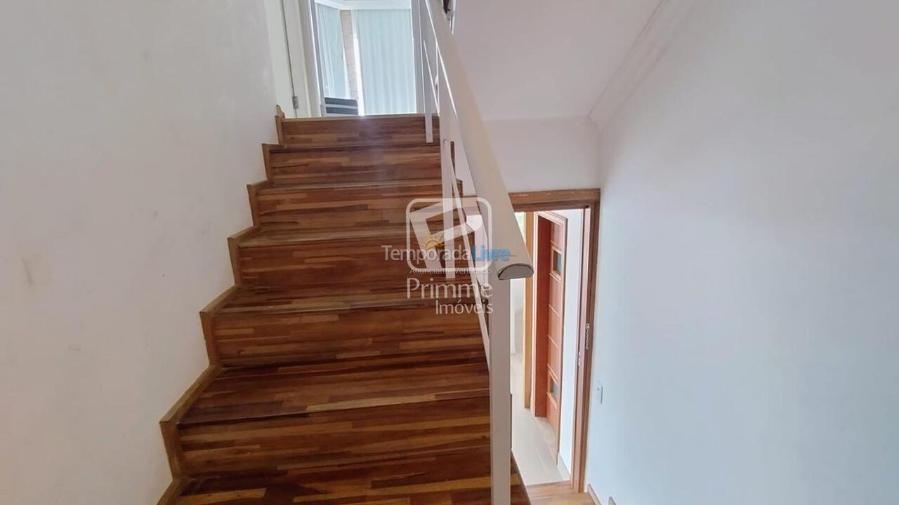 Casa para alquiler de vacaciones em Balneário Camboriú (Praia das Taquaras)