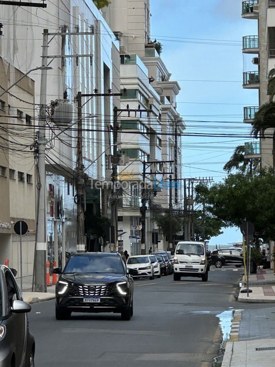 Apartamento para aluguel de temporada em Balneário Camboriú (Praia Central)