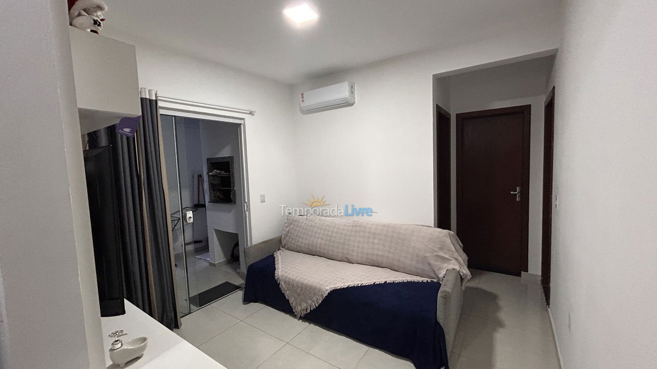 Apartamento para aluguel de temporada em Florianopolis (Praia dos Ingleses)