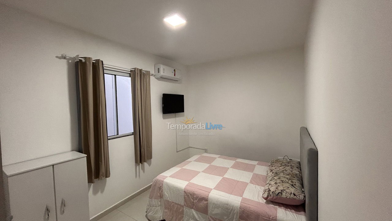 Apartamento para aluguel de temporada em Florianopolis (Praia dos Ingleses)