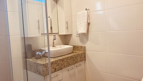 APARTAMENTO FLORES DE VENERANDA 103