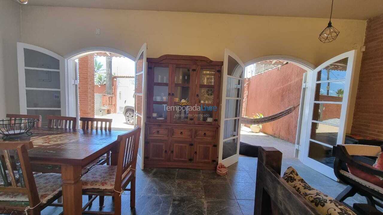 Casa para aluguel de temporada em Itanhaém (Nova Itanhaem)