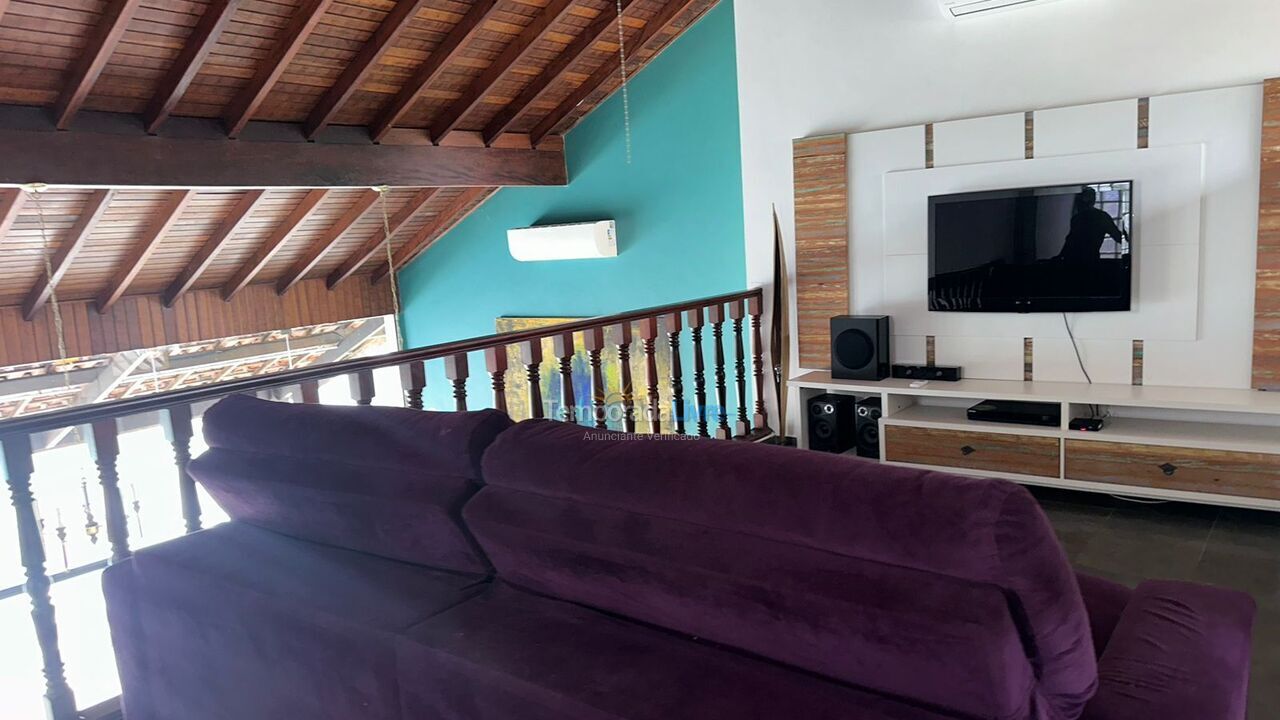 Casa para alquiler de vacaciones em Bertioga (Jardim São Lourenço)