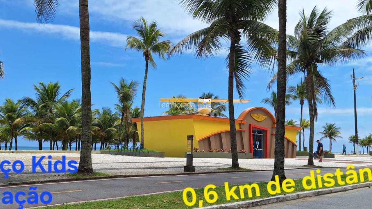 Apartamento para aluguel de temporada em Praia Grande (Vila Tupi)