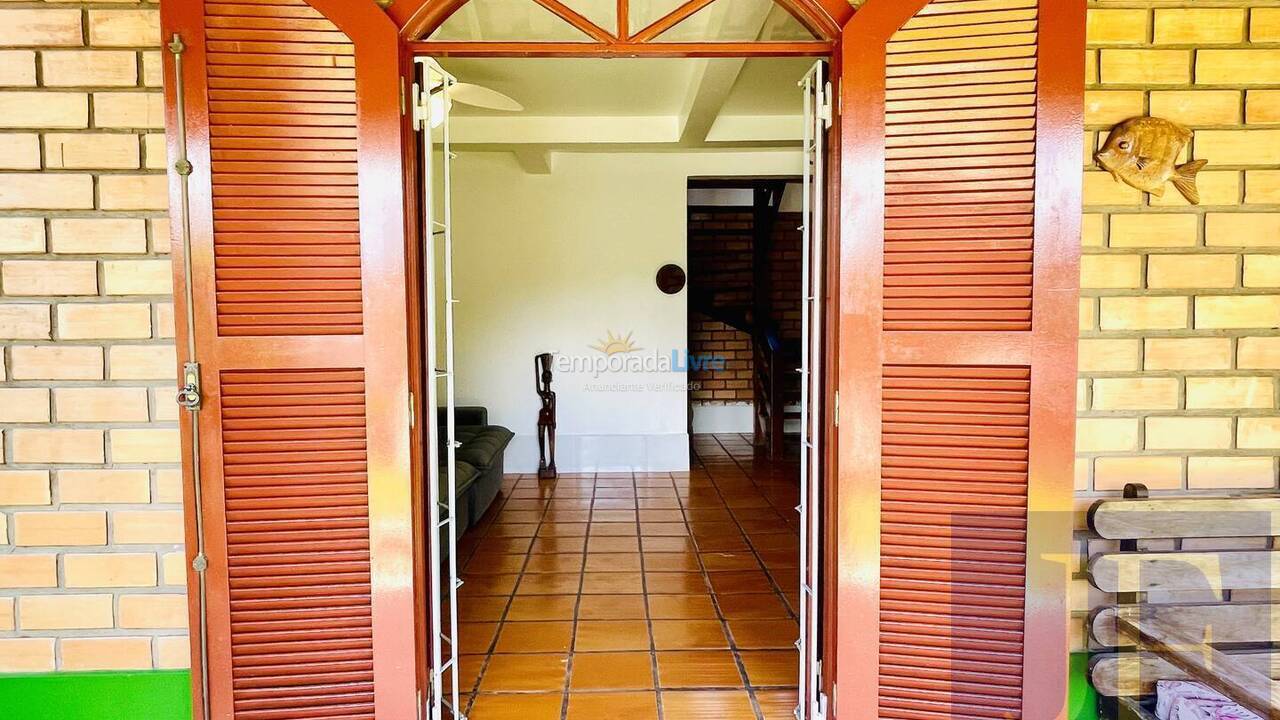 Casa para aluguel de temporada em Florianopolis (Canasvieiras)