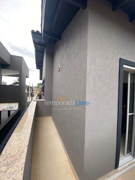 Casa para aluguel de temporada em Bertioga (Condominio Morada da Praia)