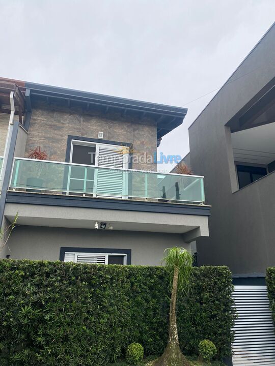 Casa para aluguel de temporada em Bertioga (Condominio Morada da Praia)