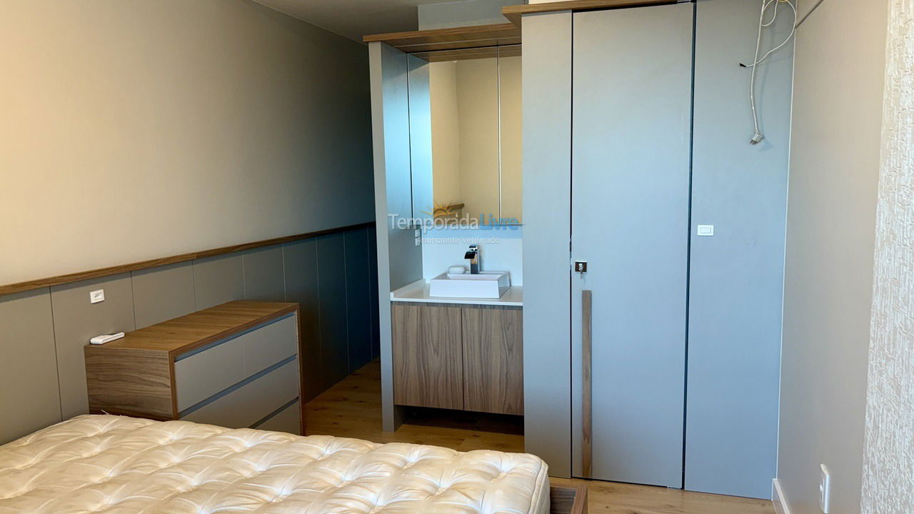 Apartamento para alquiler de vacaciones em Itapema (Meia Praia)