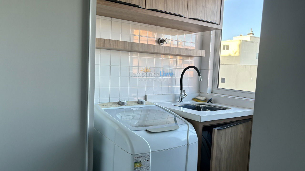 Apartamento para alquiler de vacaciones em Itapema (Meia Praia)