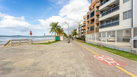 Apartamento Estudio Frente Mar P 2 Personas, Wifi, Aire Acondicionado.