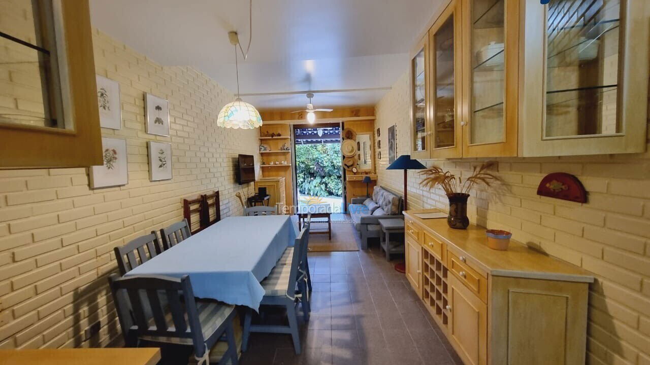 Casa para alquiler de vacaciones em Florianopolis (Canasvieiras)