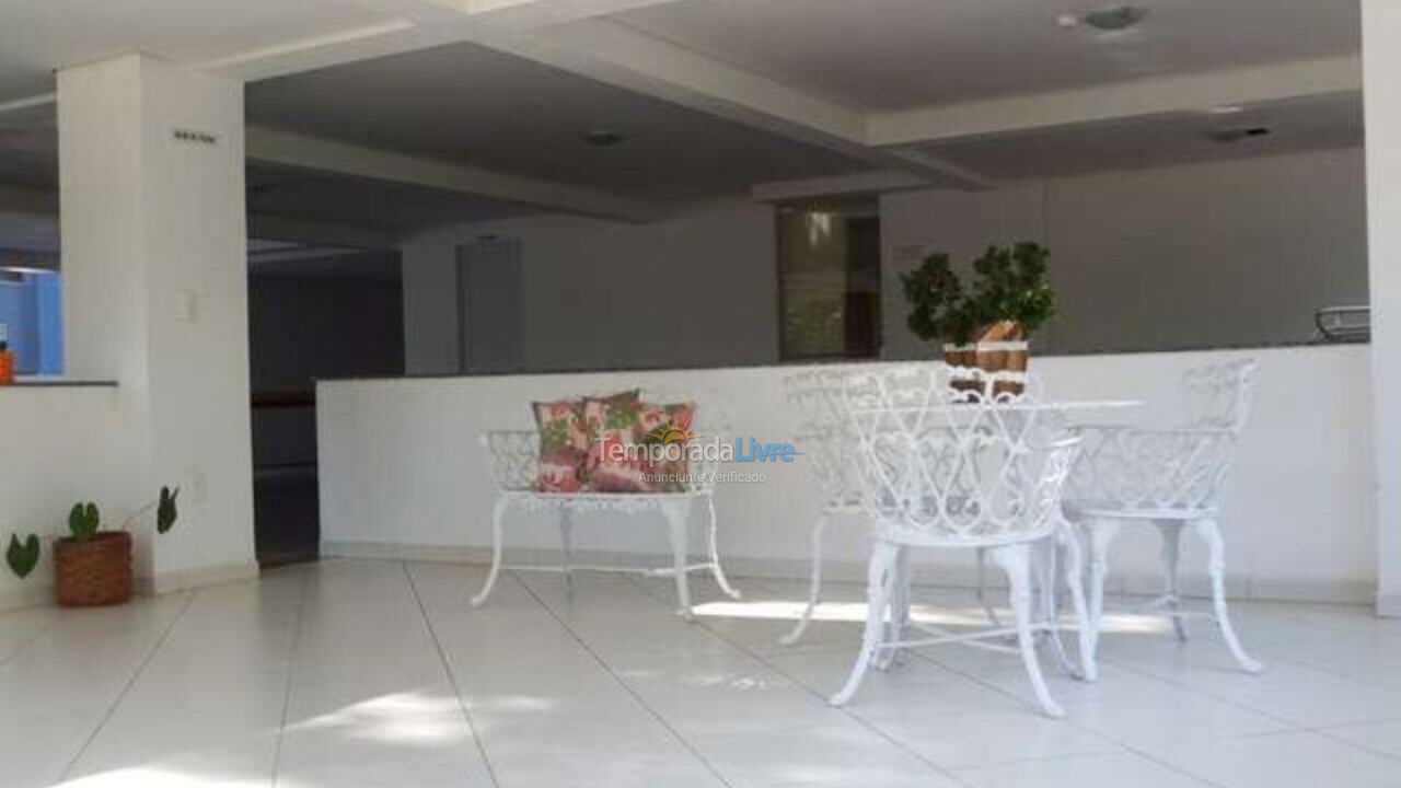 Apartamento para aluguel de temporada em Florianópolis (Cachoeira do Bom Jesus)