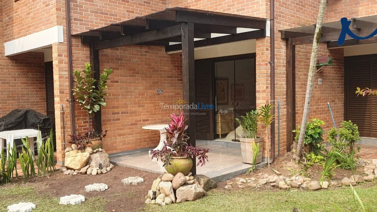 Apartment for vacation rental in Florianopolis (Canasvieiras)