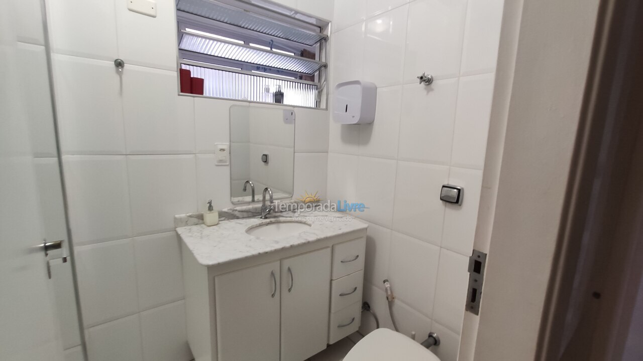 Apartamento para aluguel de temporada em Guarujá (Enseada)