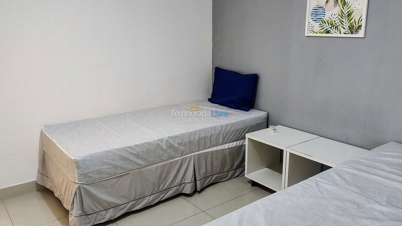 Apartamento para aluguel de temporada em Guarujá (Enseada)