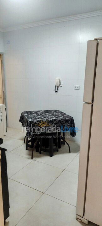 Apartamento para aluguel de temporada em Guarujá (Enseada)