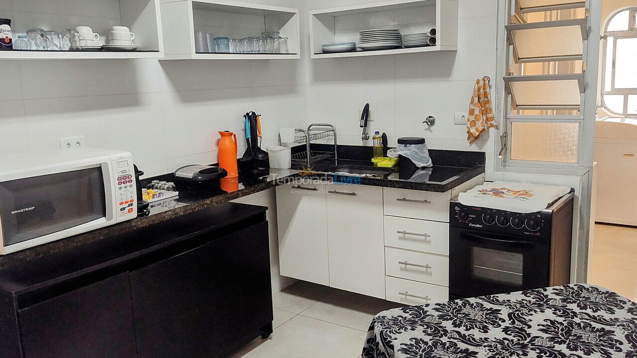 Apartamento para aluguel de temporada em Guarujá (Enseada)