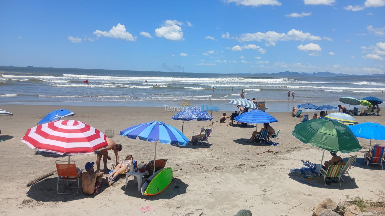 Casa para aluguel de temporada em Navegantes (Meia Praia)