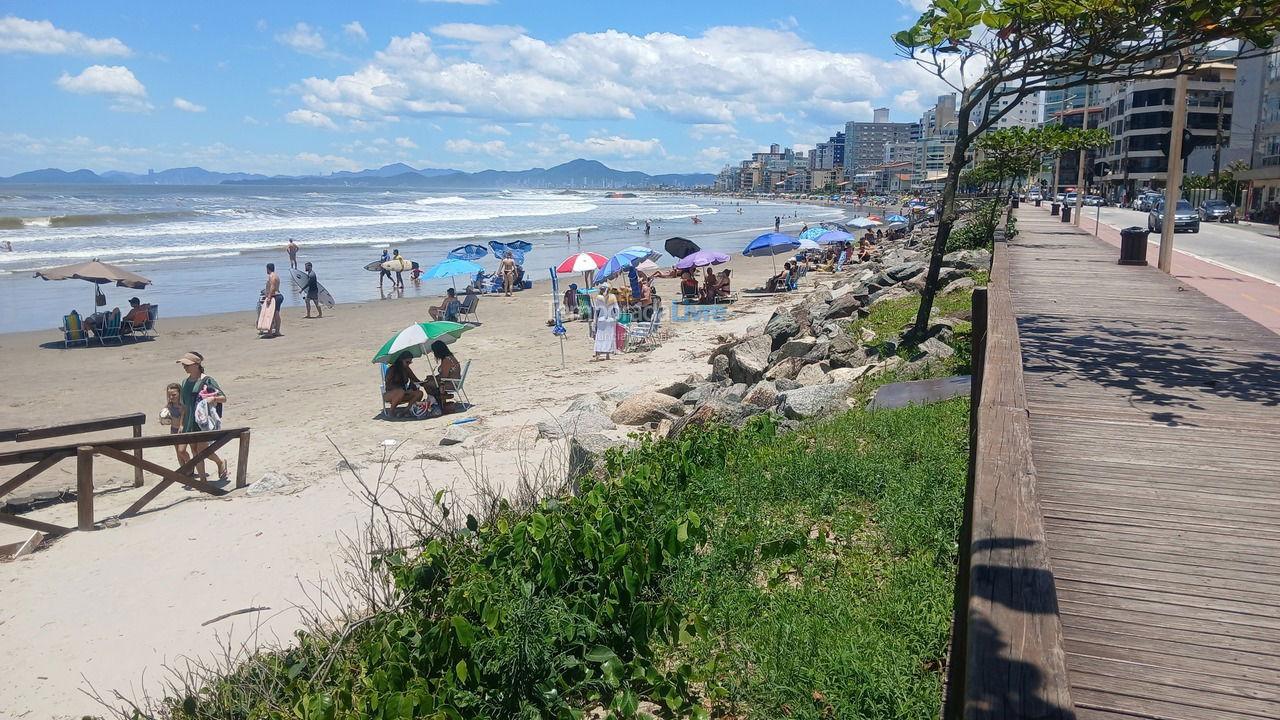 Casa para aluguel de temporada em Navegantes (Meia Praia)