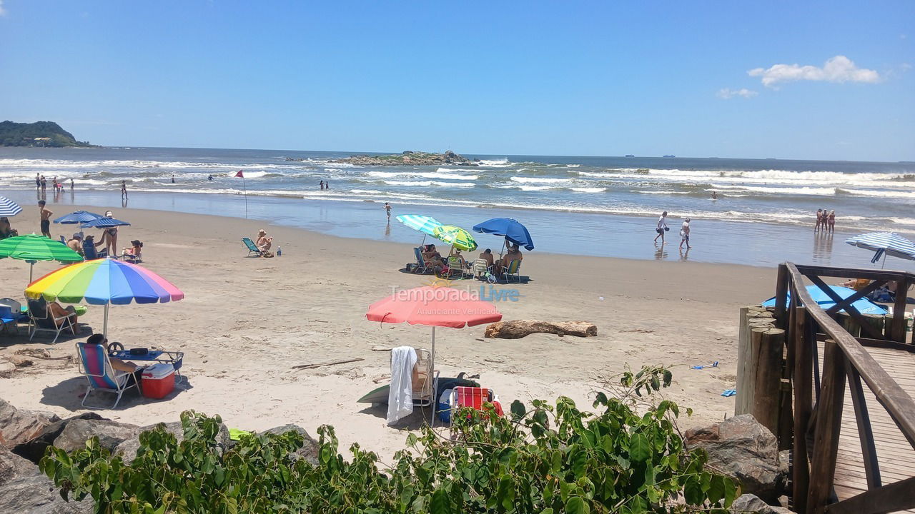 Casa para aluguel de temporada em Navegantes (Meia Praia)