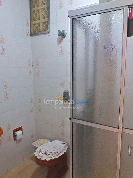 Apartamento para aluguel de temporada em Itapema (Meia Praia)