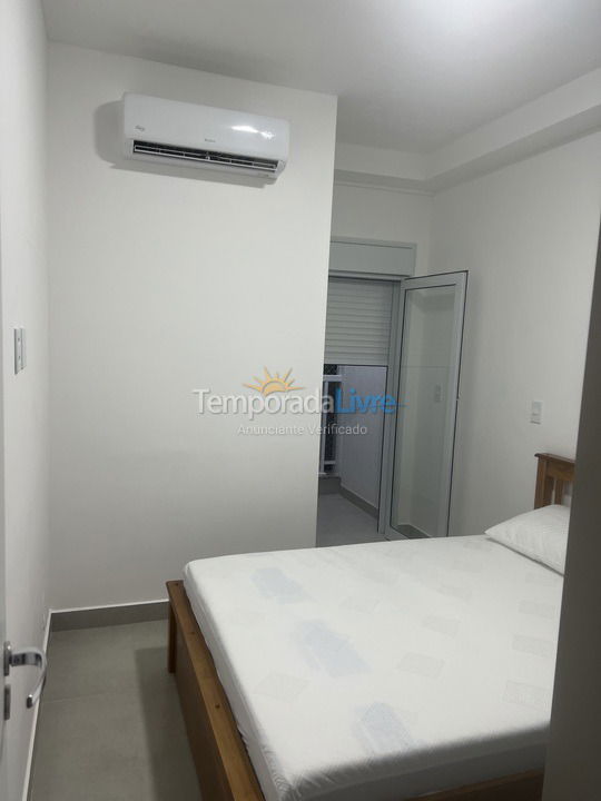 Apartamento para aluguel de temporada em Ubatuba (Praia Grande)