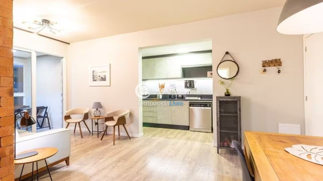 Apartamento para aluguel de temporada em Florianopolis (Campeche)