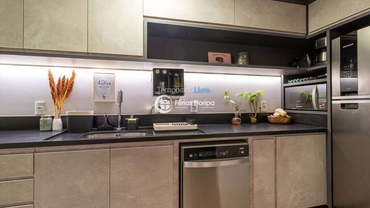 Apartamento para aluguel de temporada em Florianopolis (Campeche)